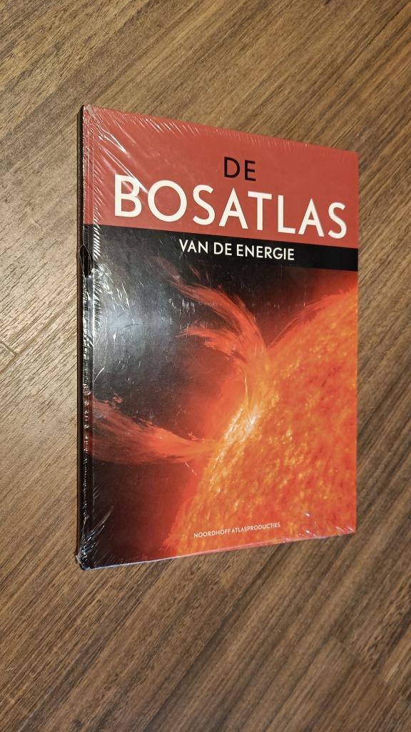 De Bosatlas van de Energie, Boeken, Atlassen en Landkaarten, Nieuw, Bosatlas, Wereld, 2000 tot heden, Ophalen of Verzenden