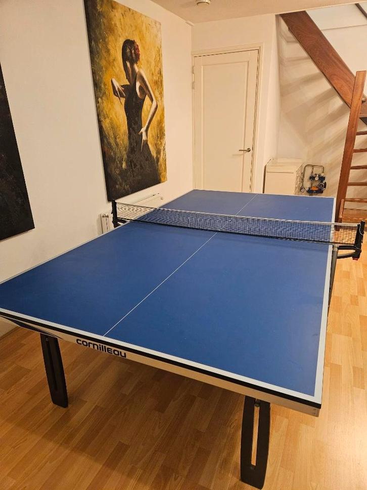 Tafel Tennis Tafel - Cornilleau 240, Sport en Fitness, Tafeltennis, Zo goed als nieuw, Tafel Indoor, Inklapbaar, Verrijdbaar, Wedstrijdformaat