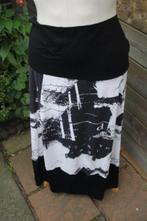 Rok zwart/ gebroken wit Elsewhere mt XXL Vaste prijs, Kleding | Dames, Rokken, Elsewhere, Wit, Maat 46/48 (XL) of groter, Ophalen of Verzenden