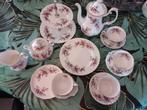 Mooi Royal Albert servies, Antiek en Kunst, Ophalen of Verzenden