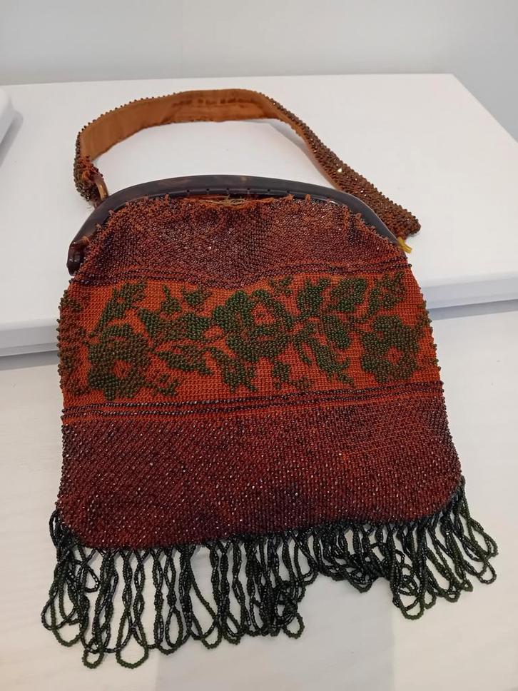 Antieke Art Deco Kralen Portemonnee, Antiek en Kunst, Antiek | Kleding en Accessoires, Ophalen of Verzenden