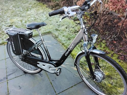 Keurige Giant met dubbele accu!, Fietsen en Brommers, Elektrische fietsen, Gebruikt, Giant, Minder dan 47 cm, Ophalen