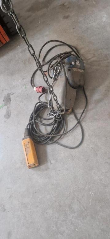 Demag. Zie foto,s  beschikbaar voor biedingen