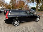 Volvo V70 2.0 T5 Schuifdak ACC Standkachel On c € 18.700,0, Auto's, Automaat, 15 km/l, 4 cilinders, 1969 cc