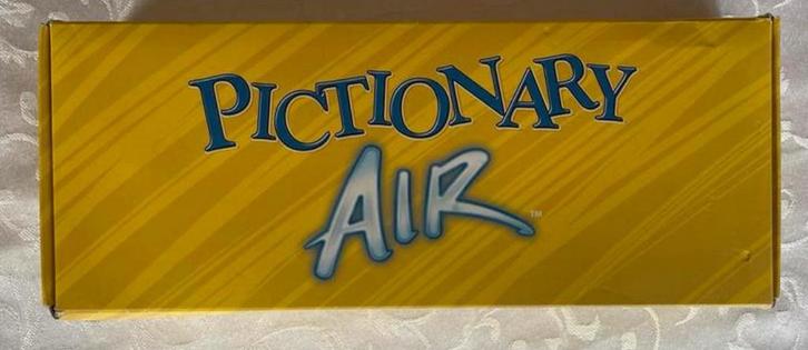 Spel Pictionary air, Hobby en Vrije tijd, Gezelschapsspellen | Overige, Zo goed als nieuw, Ophalen of Verzenden