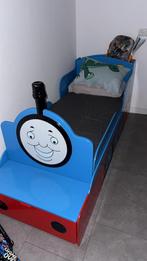 Thomas de trein peuterbed/bed/bedden/kinderbed/peuterbed/, Kinderen en Baby's, Kinderkamer | Bedden, Ophalen, Zo goed als nieuw
