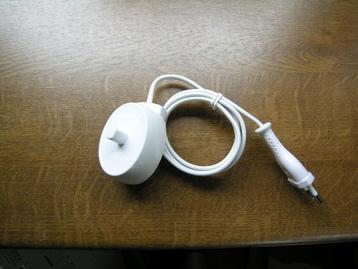 Braun oplader voor Oral-B. beschikbaar voor biedingen