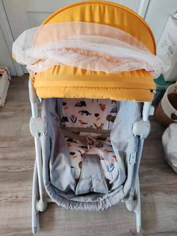 Kinderkraft 5-in-1 Wieg/Schommelstoel beschikbaar voor biedingen