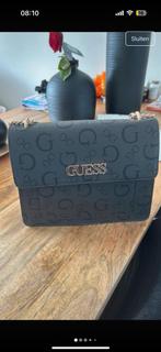 35€!! Zo goed als nieuwe echte guess tas, Ophalen of Verzenden, Zo goed als nieuw, Zwart