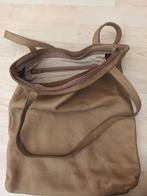 True Essentials bruin leren tas, Ophalen, Gebruikt, Bruin, Handtas