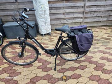 Vogue Basic Elektrische Fiets - Groot Scherm beschikbaar voor biedingen