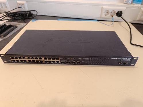 ASUS GigaX1124i+ | 24-poorts Layer 2 Smart Switch, Computers en Software, Netwerk switches, Gebruikt, Ophalen