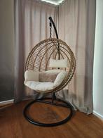 Egg chair rotan hangstoel in zeer goede staat, Ophalen, Bruin, Riet of Rotan, Zo goed als nieuw