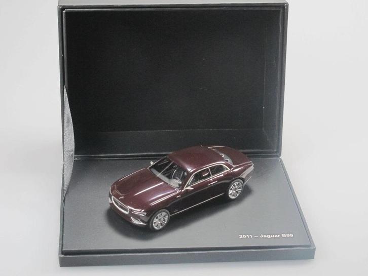 Jaguar B99 2011 donkerrood (1:43, La Mini Miniera special), Hobby en Vrije tijd, Modelauto's | 1:43, Nieuw, Auto, Overige merken