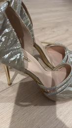 Dames hakken, Kleding | Dames, Schoenen, Ophalen of Verzenden, Zo goed als nieuw, Grijs