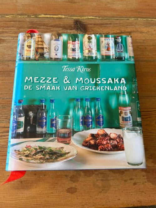 Tessa Kiros - Mezze & Moussake, Boeken, Kookboeken, Zo goed als nieuw, Frankrijk, Ophalen of Verzenden
