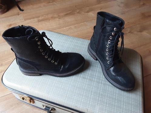Nelson zwarte veterboot (enkellaarsje) maat 37, Kleding | Dames, Schoenen, Zo goed als nieuw, Lage of Enkellaarzen, Zwart, Ophalen of Verzenden