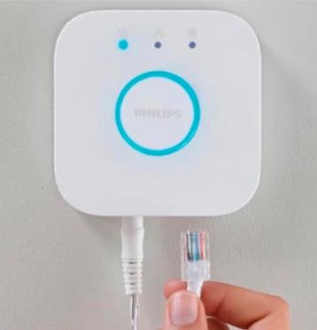 2x Philips Hue Bridge (per stuk bieden) beschikbaar voor biedingen