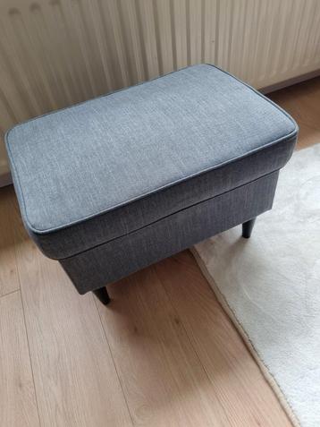 Hocker / Poef / Voetenbankje 