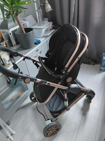 Luxe kinderwagen - Zwart met gouden accenten beschikbaar voor biedingen