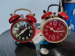 2 leuke kleine Vintage, retro brocante wekkertjes., Ophalen of Verzenden