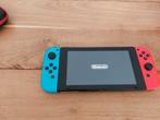 Nintendo Switch + Pokémon Snap + Accessoires, Spelcomputers en Games, Games | Nintendo Switch, Avontuur en Actie, Online, Gebruikt
