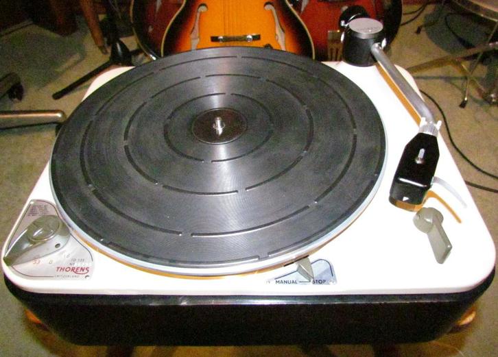 Thorens TD135 (izgst), Audio, Tv en Foto, Platenspelers, Refurbished, Platenspeler, Thorens, Pitch-regelaar, Ophalen