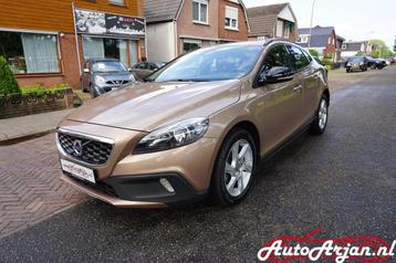 Volvo V40 Cross Country 1.6 T4 Momentum Automaat, Climate co beschikbaar voor biedingen