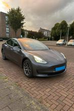 Tesla taxi huren / pacht / taxi verhuur / tesla huren, Automaat, 27 €/maand, Achterwielaandrijving, 1831 kg