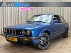 BMW 3-serie 328i 5-Speed Manual / E30 Coupé / Circuit auto, Auto's, Achterwielaandrijving, Blauw, Radio, Leder