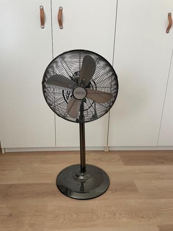 statief- ventilator (merk Donna)  beschikbaar voor biedingen
