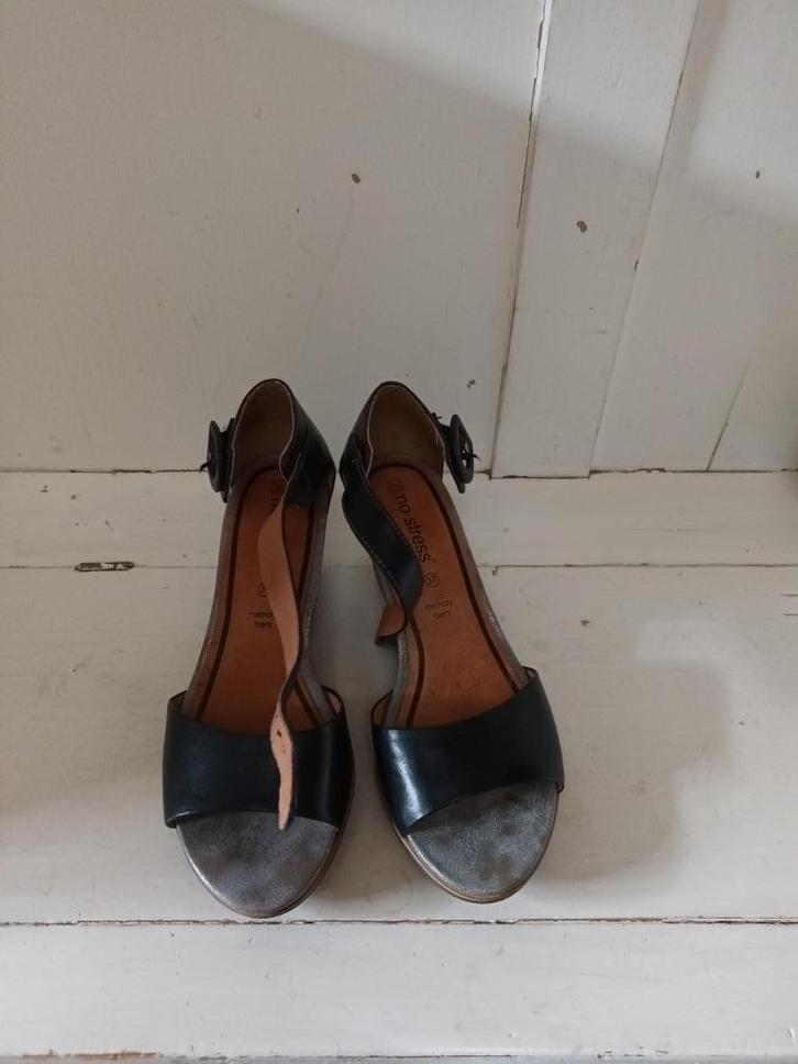 No stress, zwarte sandaal, Kleding | Dames, Schoenen, Zo goed als nieuw, Sandalen of Muiltjes, Zwart, Ophalen of Verzenden