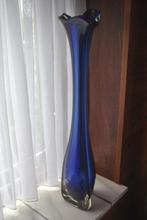 Vaas, elegant ontwerp, blauw paars glas, 67 cm hoog, Ophalen, Gebruikt, 50 tot 75 cm, Blauw