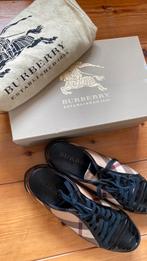 Burberry sneakers, Kleding | Dames, Schoenen, Zwart, Ophalen of Verzenden, Sneakers of Gympen, Zo goed als nieuw