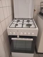 Mooie fornuis, 4 gaspitten, zo goed als nieuw, Ophalen, 4 kookzones, Zo goed als nieuw, Energieklasse A of zuiniger
