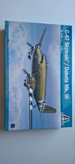 C-47 Skytrain / Dakota Mk. III / Italeri / Schaal: 1:72, Ophalen, 1:72 tot 1:144, Italeri, Zo goed als nieuw
