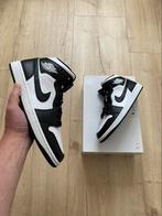 Nike Air Jordan 1 Mid Panda (EU 43), Zwart, Nieuw, Ophalen of Verzenden, Sneakers of Gympen