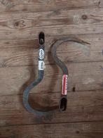 Tegelhaak 2x straatgereedschap, Ophalen, Zo goed als nieuw