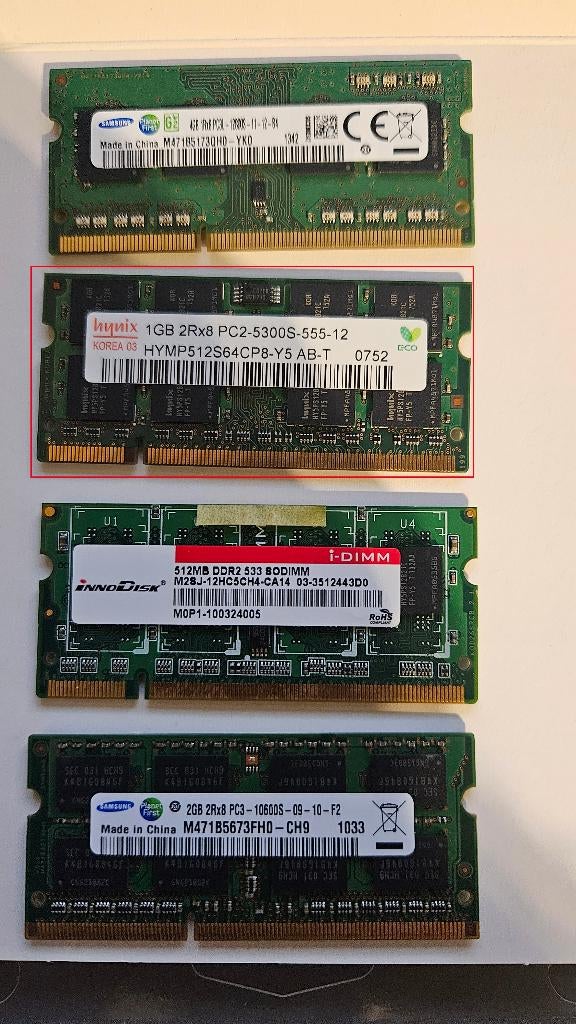 Hynix 2x 1GB DDR2 667 MHz, Computers en Software, RAM geheugen, Gebruikt, Ophalen of Verzenden, DDR2, 2 GB