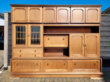 Vintage retro brocante meubels beschikbaar voor biedingen