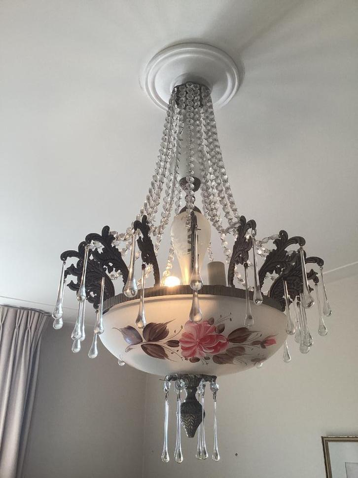 Antieke hanglamp met beschilderde schaal en pegels, Antiek en Kunst, Antiek | Lampen, Ophalen