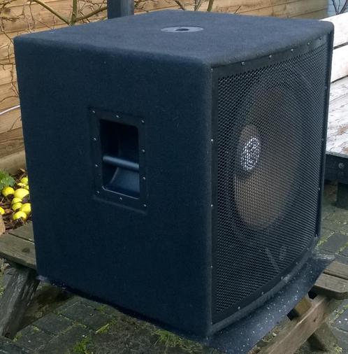 Luidsprekers subs 18 inch 500-1000 Watt, Audio, Tv en Foto, Luidsprekers, Zo goed als nieuw, Subwoofer, 120 watt of meer, Overige merken