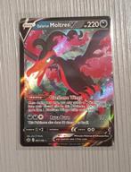 Galarian Moltres V 097/198 Chilling Reign, Hobby en Vrije tijd, Verzamelkaartspellen | Pokémon, Ophalen of Verzenden, Nieuw