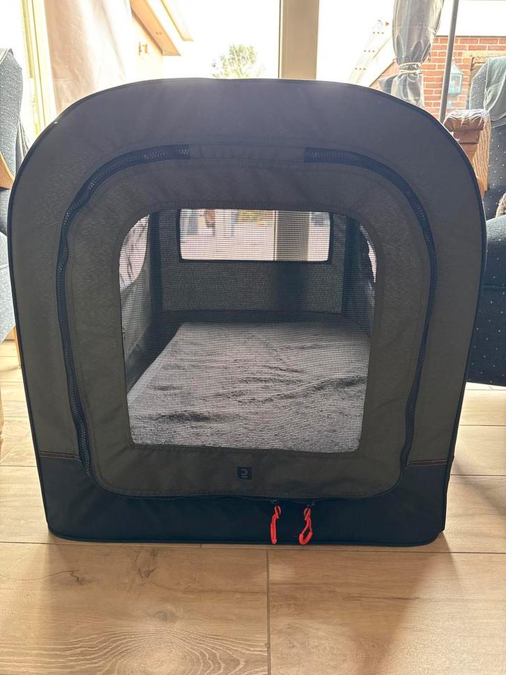 Bench transport hond, Dieren en Toebehoren, Transportboxen, Zo goed als nieuw, Ophalen of Verzenden