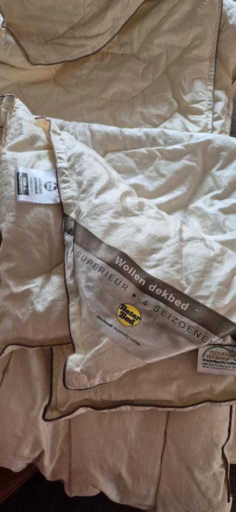 dekbed, Huis en Inrichting, Slaapkamer | Beddengoed, Zo goed als nieuw, Deken of Dekbed, Tweepersoons, Beige, Ophalen