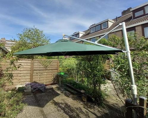 Zweefparasol groen doorsnede 270 cm, Tuin en Terras, Parasols, Gebruikt, Zweefparasol, 2 tot 3 meter, Ophalen