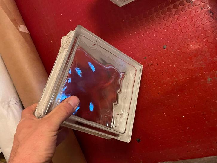 Glazen Bouwstenen / Tegels 42 stuks, Doe-het-zelf en Verbouw, Glas en Ramen, Gebruikt, Overige typen, Minder dan 80 cm, Ophalen