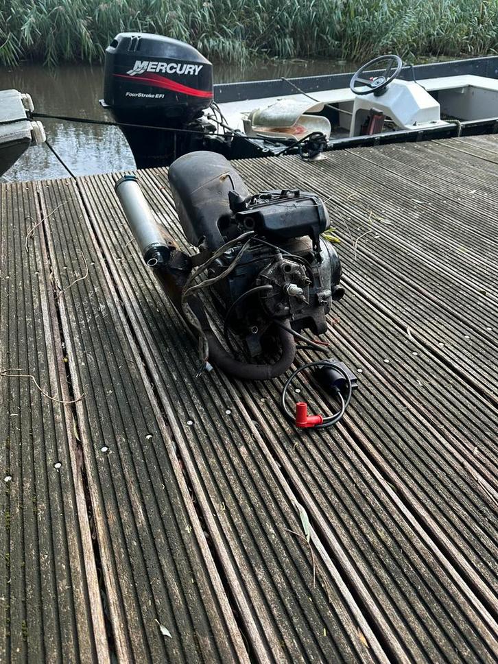 DD blok lc piaggio 50cc 2 takt, Fietsen en Brommers, Scooters | Piaggio, Gebruikt, NRG, Maximaal 45 km/u, Tweetakt, Ophalen