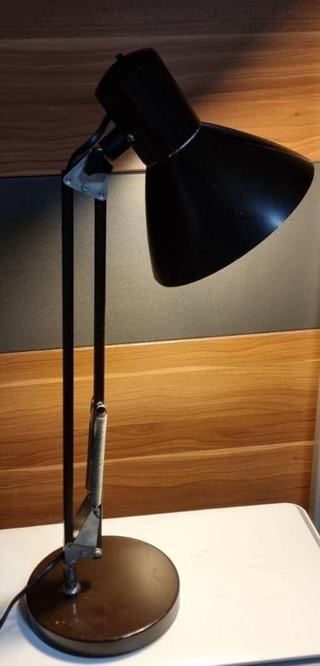 Retro bureellamp - vintage bureaulamp. beschikbaar voor biedingen