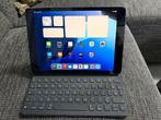 Apple iPad 8 128GB met toetsenbord, Computers en Software, Apple iPads, Ophalen of Verzenden, Zo goed als nieuw, 10 inch, Apple iPad